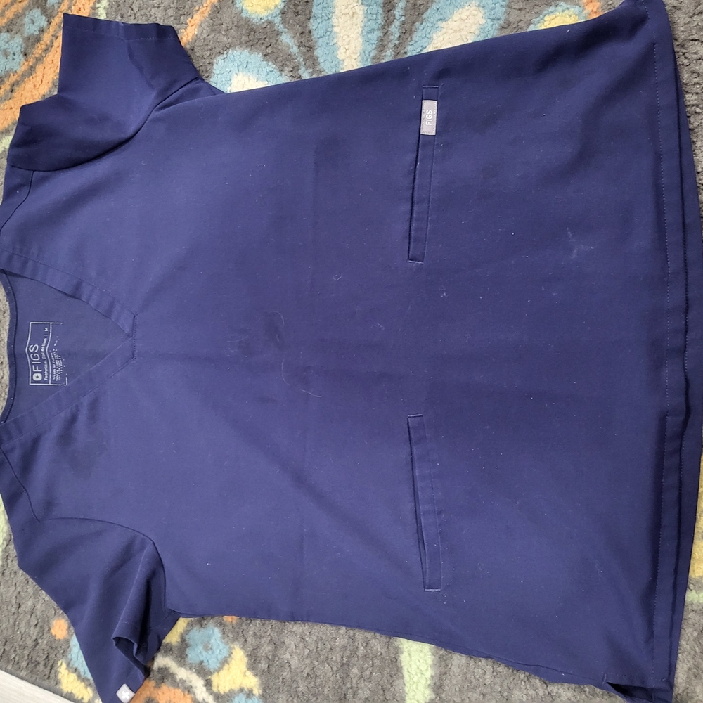 💥Figs Scrub Top(Free If You Bundle 2 Or More Items)